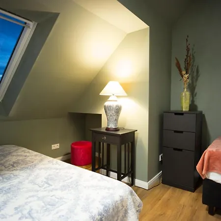 No.11 - 4 Familien - Suites Appartement *
